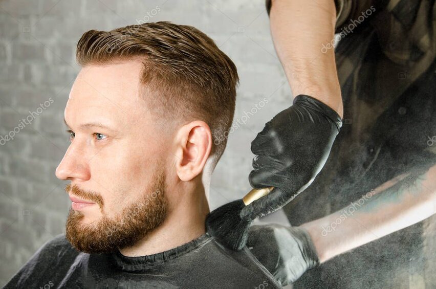 Sauberer Fade kombiniert mit markantem Bartstyle